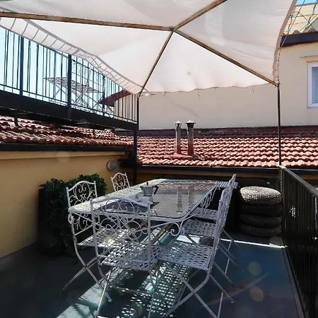 Attic شقة *
