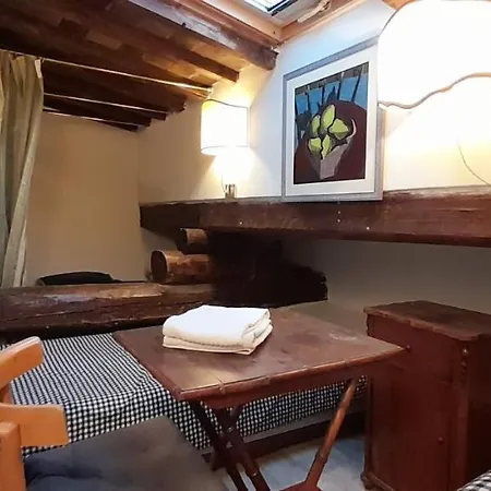 شقة Attic