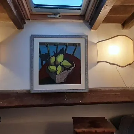 Attic * فلورنس